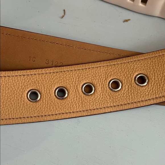 Prada Tan Leather women's Belt - Picture 7 of 12